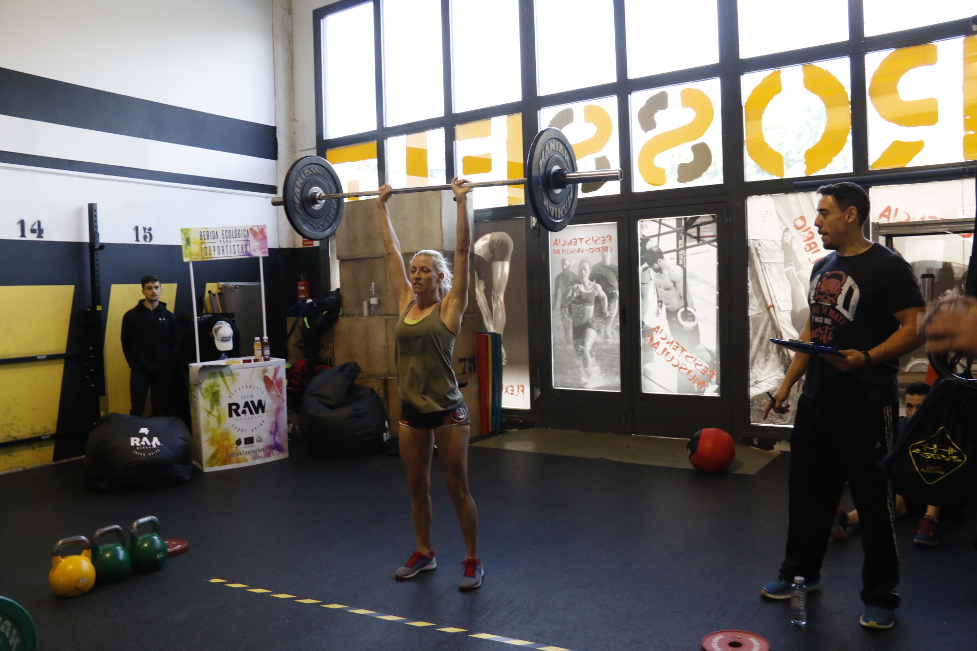 Competición solidaria en el box de Fuenlabrada