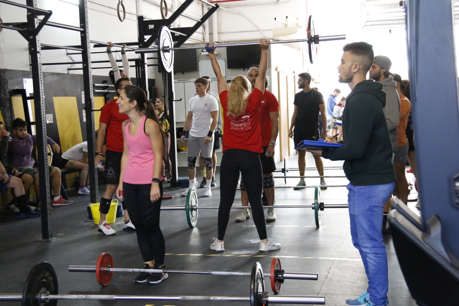 Competición solidaria en el box de Fuenlabrada