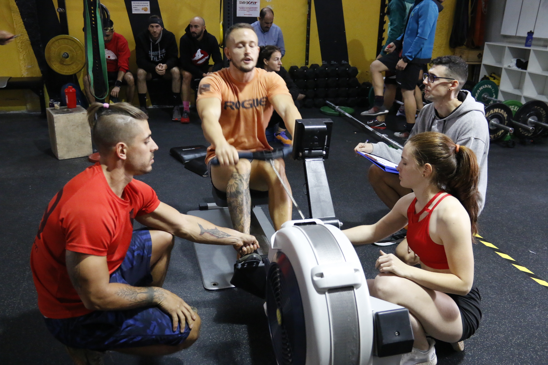 Competición solidaria en el box de Fuenlabrada